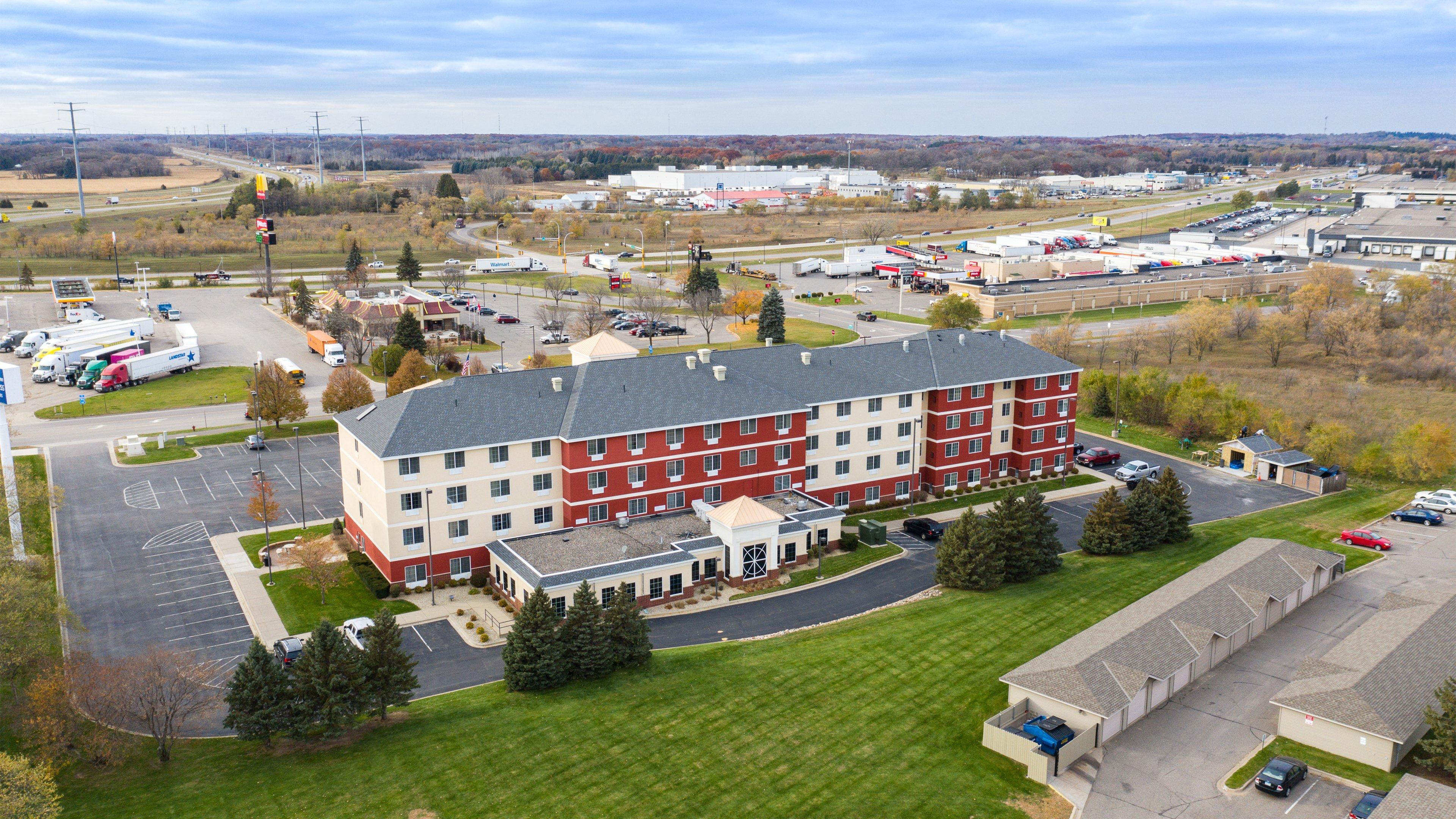 Holiday Inn Express And Suites St. Cloud, An Ihg Hotel Saint Cloud Exterior photo